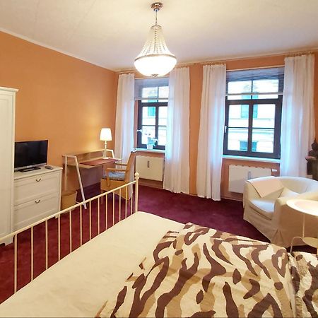 City-Ferienwohnungen-Dresden - Zentral Gelegen Im Haus Louisenstrasse 11 - Dresden-Neustadt 외부 사진