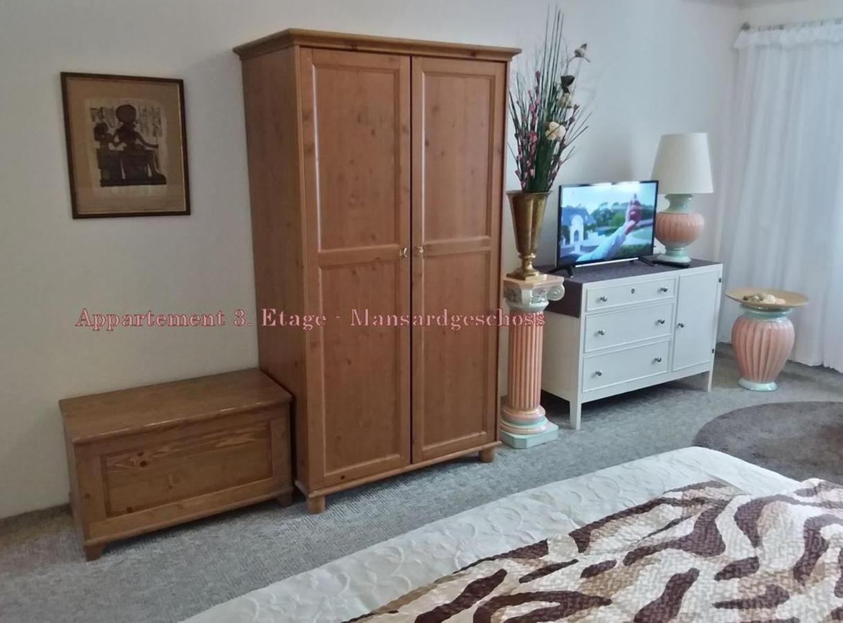 City-Ferienwohnungen-Dresden - Zentral Gelegen Im Haus Louisenstrasse 11 - Dresden-Neustadt 외부 사진