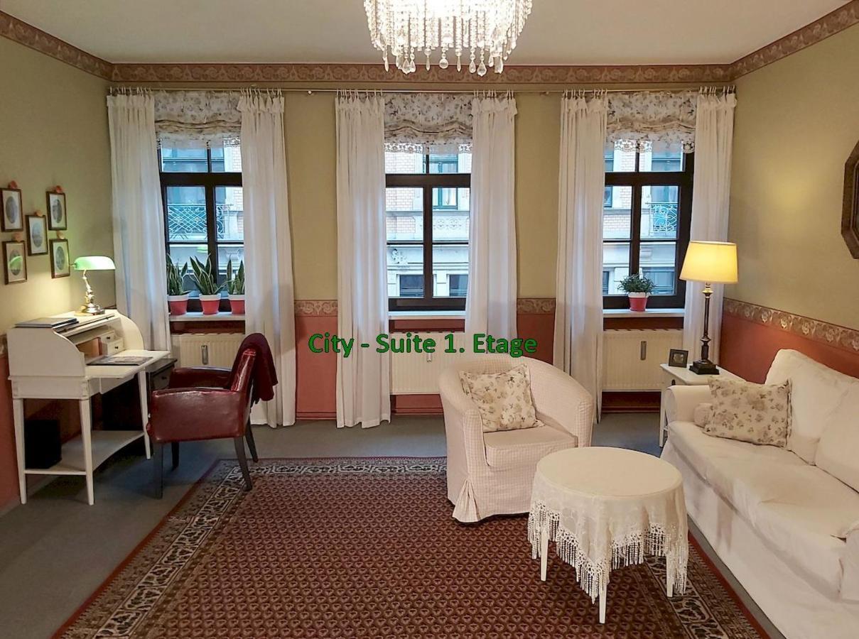 City-Ferienwohnungen-Dresden - Zentral Gelegen Im Haus Louisenstrasse 11 - Dresden-Neustadt 외부 사진