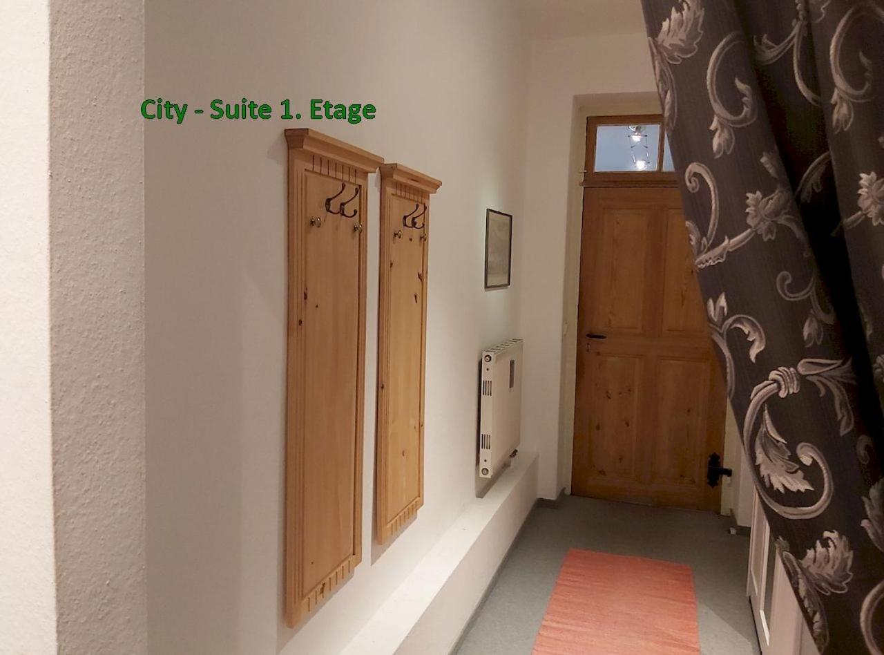 City-Ferienwohnungen-Dresden - Zentral Gelegen Im Haus Louisenstrasse 11 - Dresden-Neustadt 객실 사진