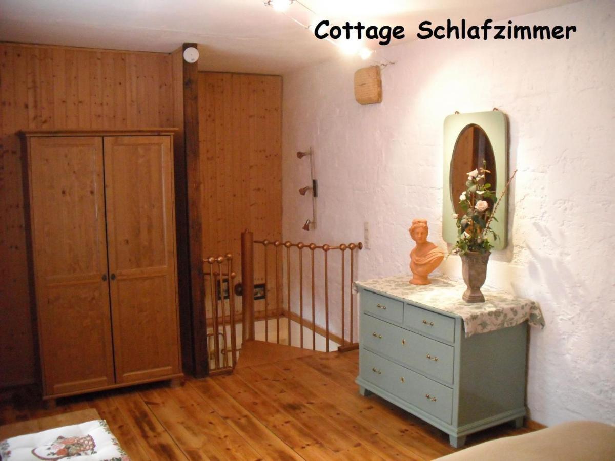 City-Ferienwohnungen-Dresden - Zentral Gelegen Im Haus Louisenstrasse 11 - Dresden-Neustadt 객실 사진